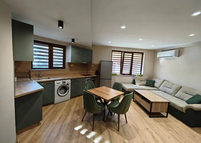 ваканционен * Трявна